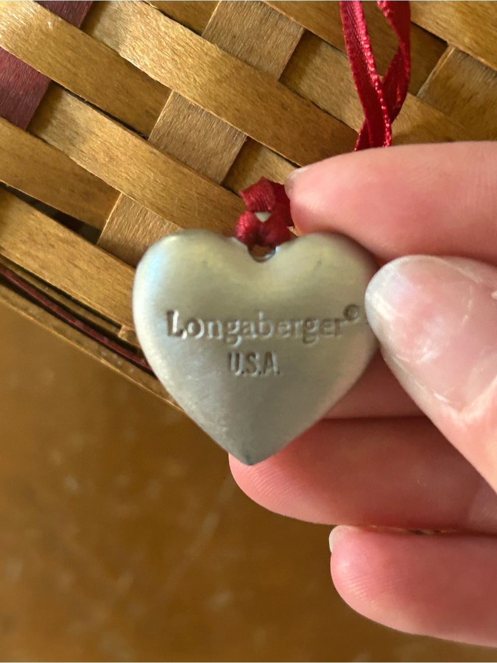 Small Longaberger Handwoven Basket with Deep Red Accent and Hearts - Picture 6 of 11